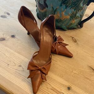 Delman Brown Leather Heels with Bow - 9.5m